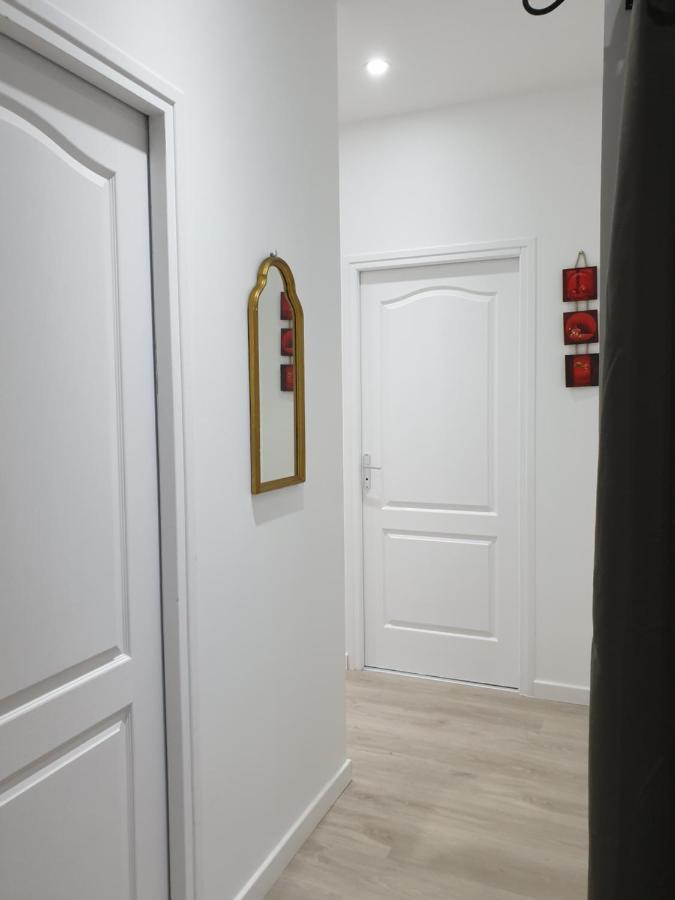 Appartement Hyper-Centre Epernay Avec Sauna Et Parking Prive Exterior photo
